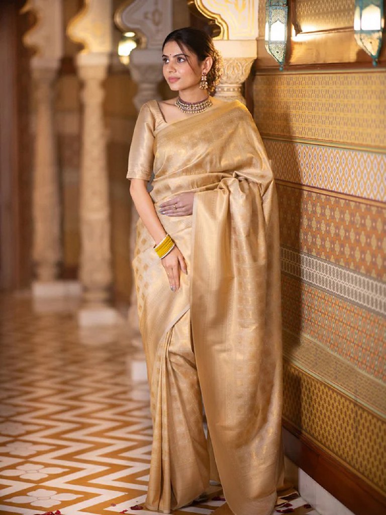Royal Looms Saree Collection Cream