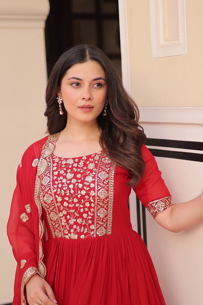 Baagh Gown Collection Red