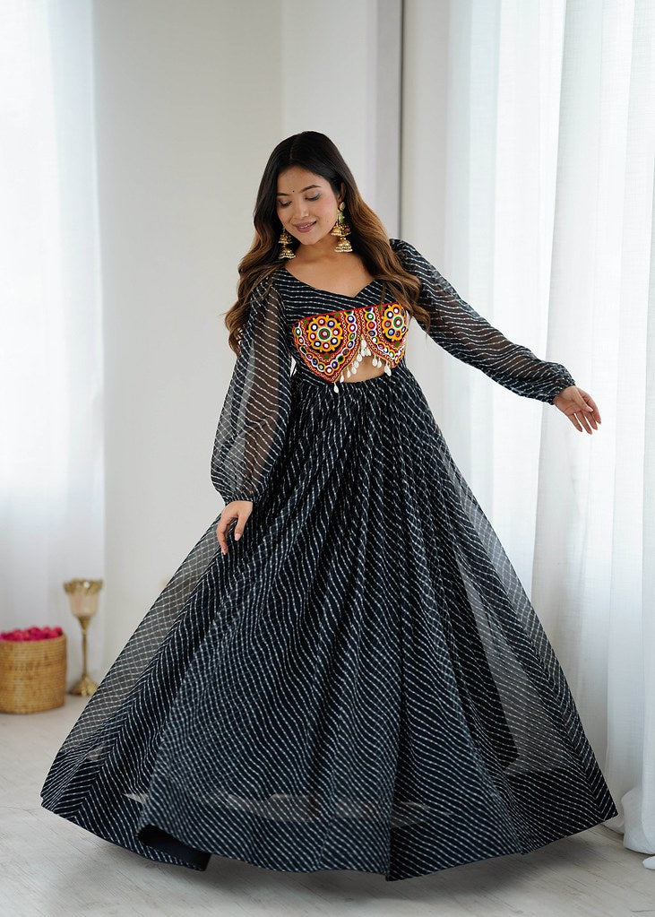 Antrika Gown Black