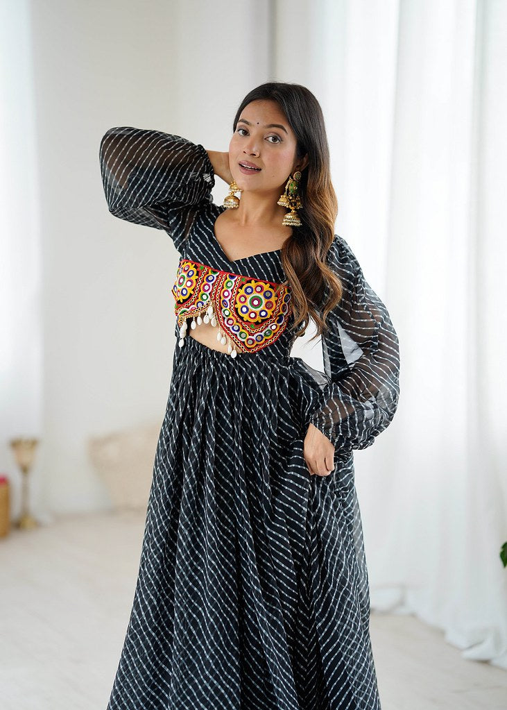 Antrika Gown Black