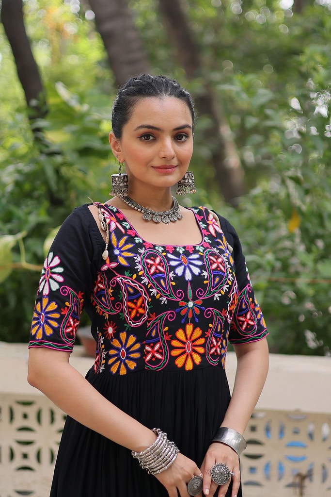 Chandrikaa Gown Black