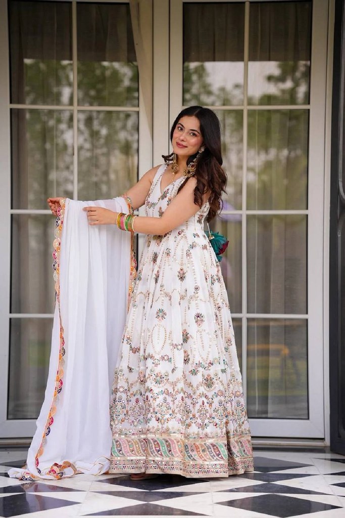 Rangini Gown White