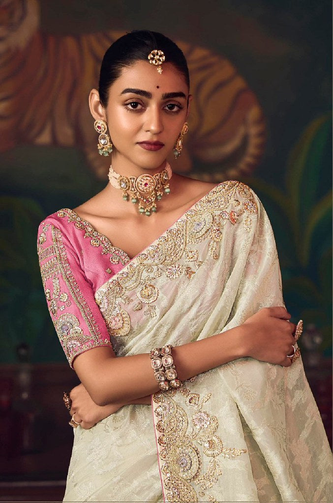 Suhasra Silk Saree Weaves Off White