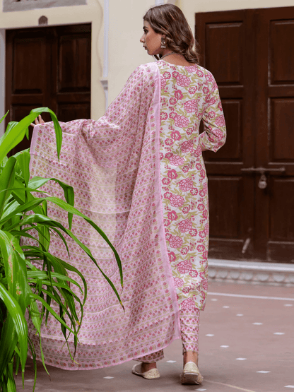 Chic Kurta Set Baby Pink