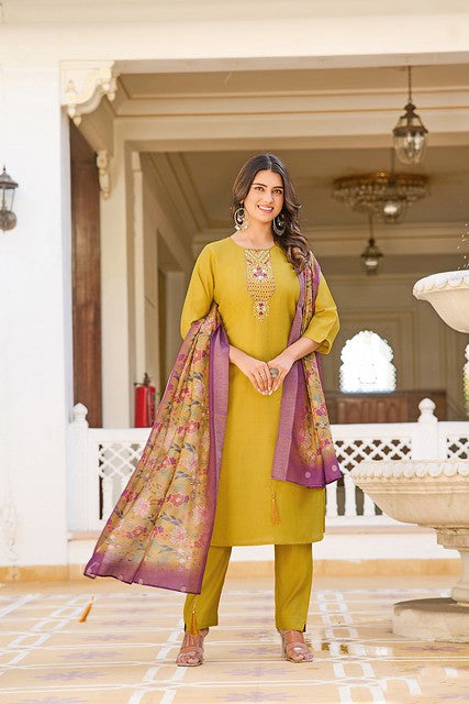 Simple Essence Kurta Set Mustard Yellow