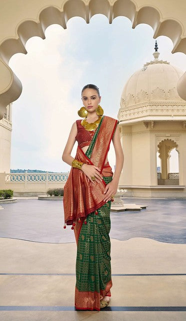 Ruhani Banarasi Silk Saree Green