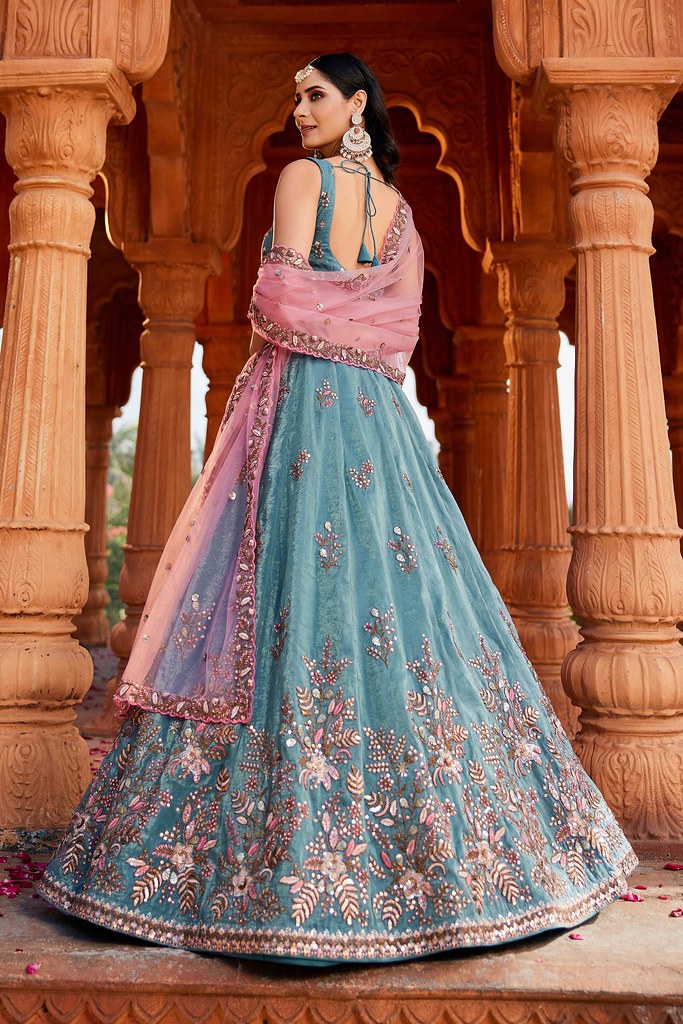 Mahal Rang Lehenga Choli Blue