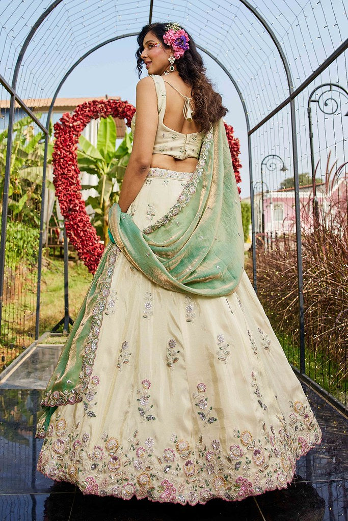 Maharani Rajsi Lehenga Choli Cream