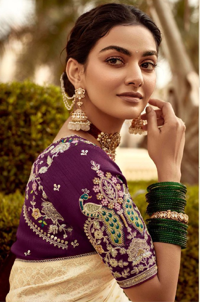 Silken Saaj Saree Collection Cream