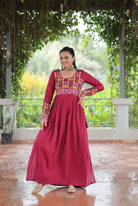 Desi Raga Kurta Set Maroon