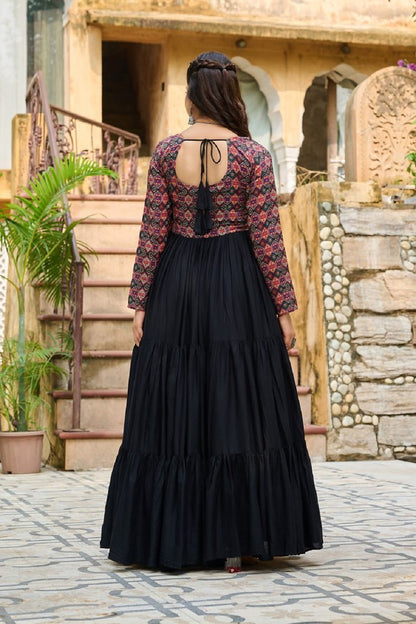 NrittaSaaz Gown Collection Black