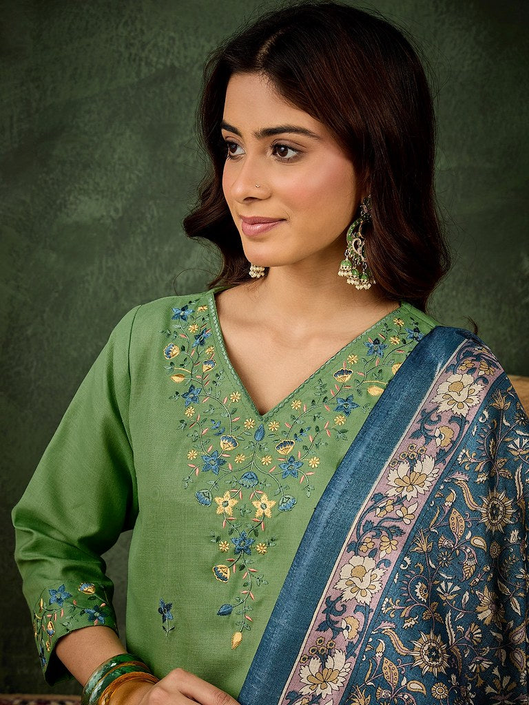 Desi Dhaaga Collection Green