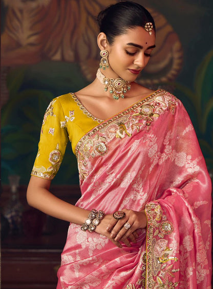 Suhasra Silk Saree Weaves Pink