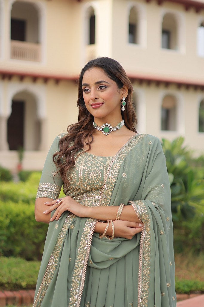 Ethnica Lehenga Set Pista