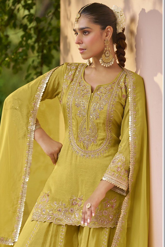 SoftAura Salwar Suits Yellow