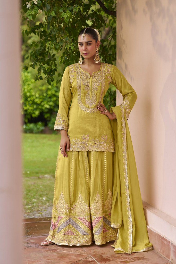 SoftAura Salwar Suits Yellow