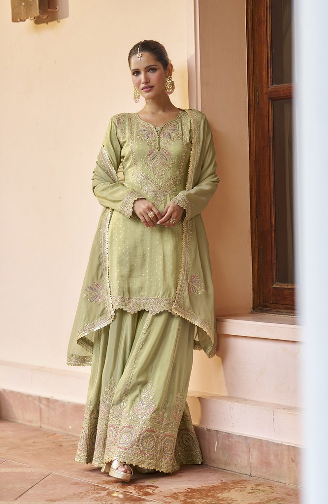 SoftAura Salwar Suits Pista