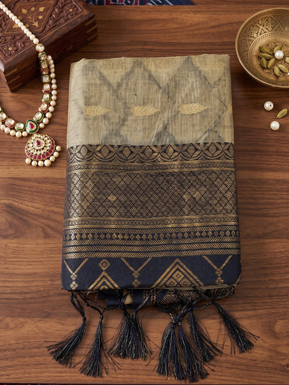 HarmonyHue Sarees Chiku & Black