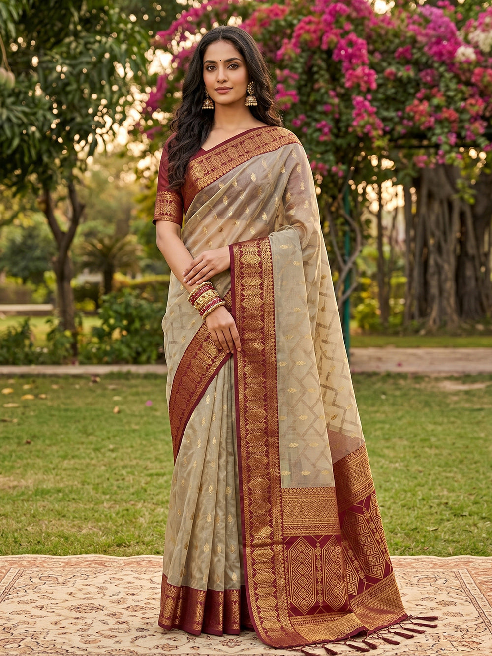 HarmonyHue Sarees Chiku & Red