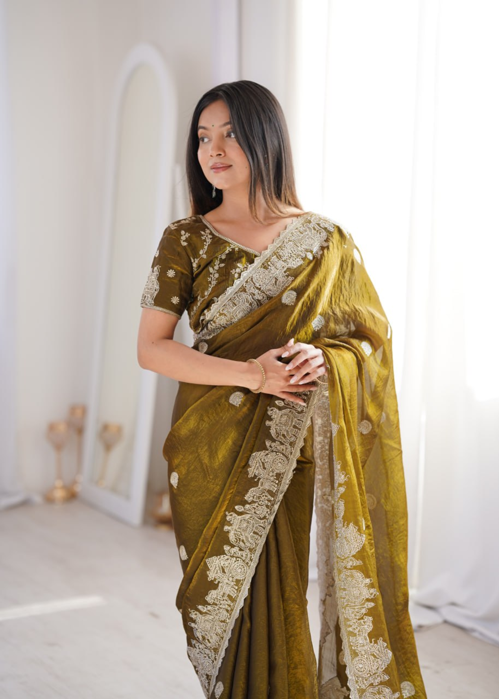 CrushAura Sarees Mehendi Green