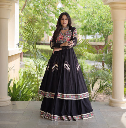NavRang Lehengas Black